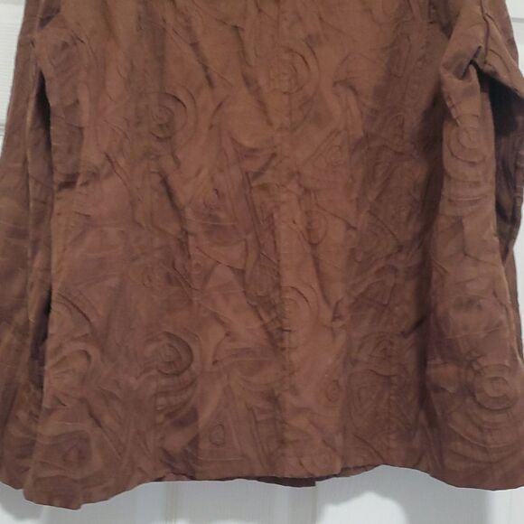 Mirror image brown long sleeve button down… - Picture 4 of 11